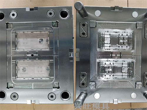 電器類(lèi)模具